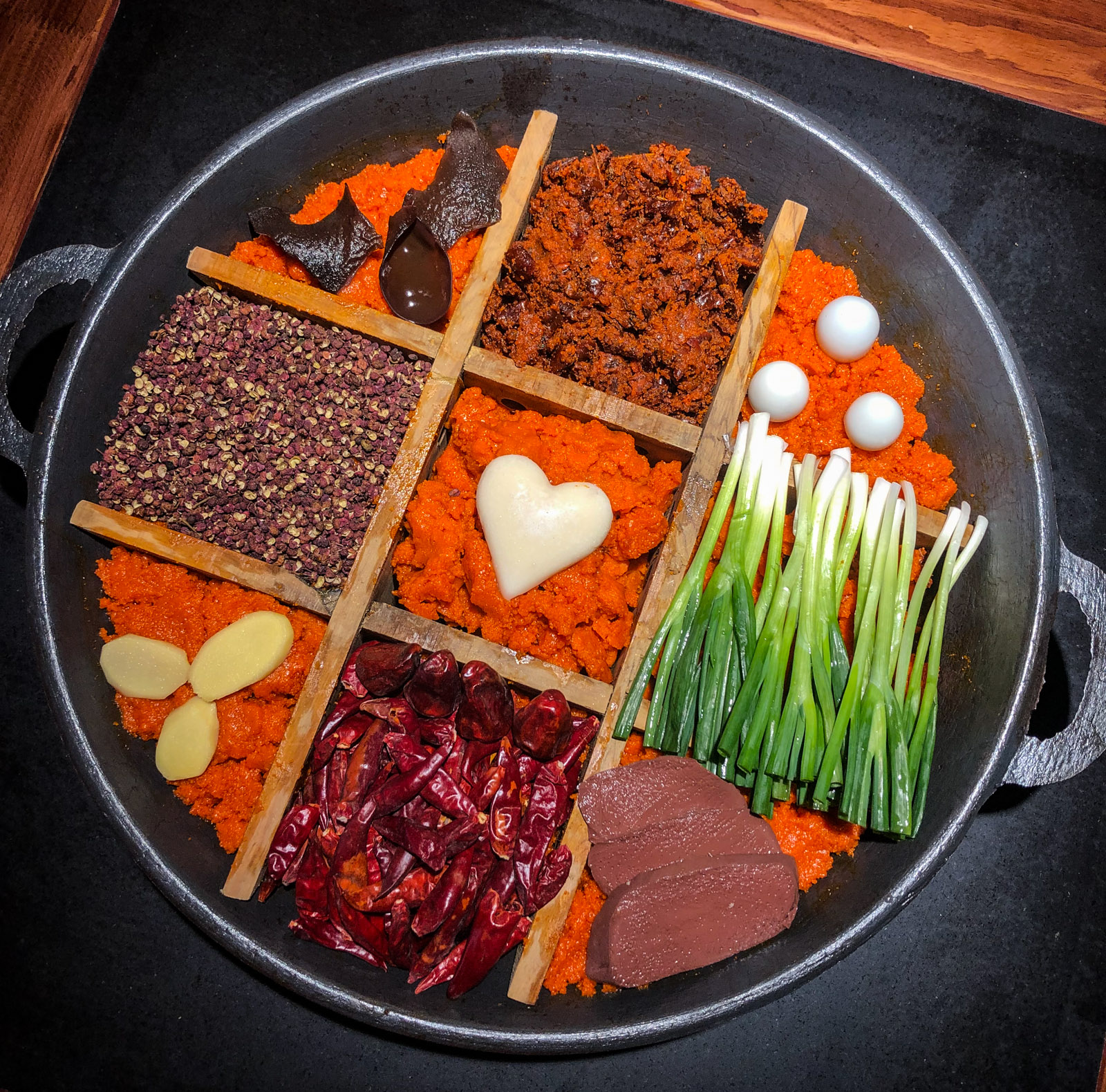 解放碑有什么好玩的,重庆一日游鹅岭解放碑