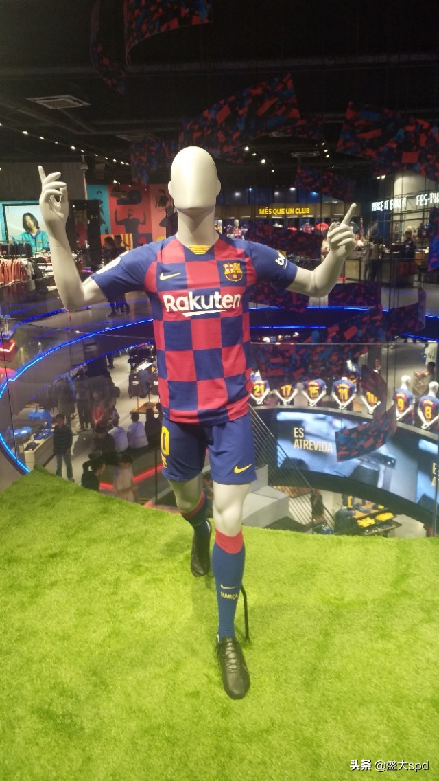 鐩涘ぇ涔嬫梾,鐩涘ぇ鏃呯▼