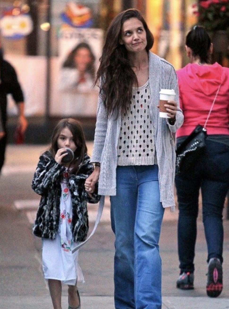 阿汤哥女儿着装,阿汤哥女儿穿衣搭配