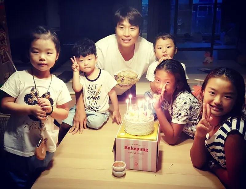 韩国有双胞胎孩子的明星,韩星双胞胎