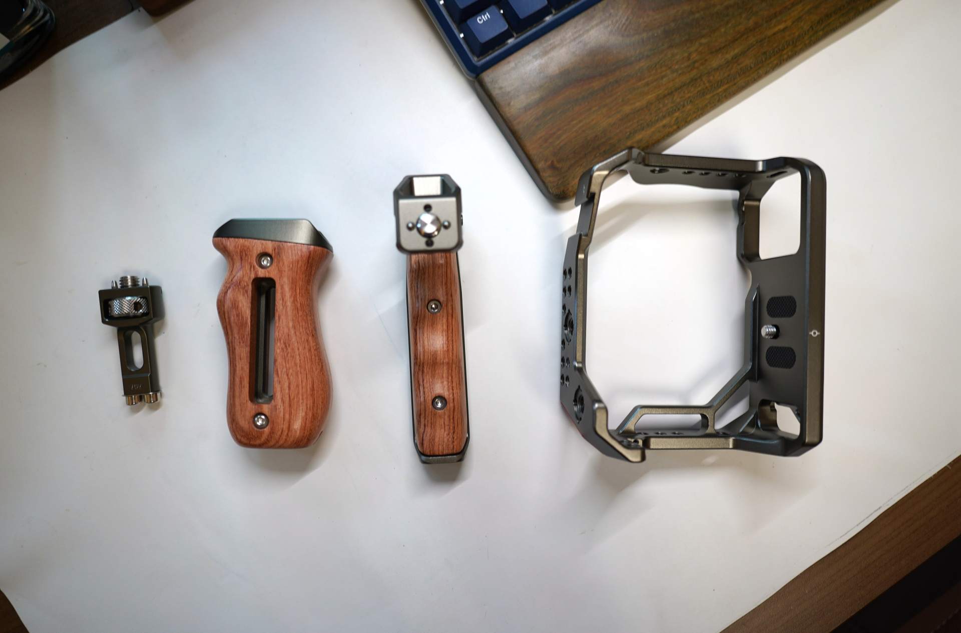 新手小白必备的相机配件,新手推荐买的相机配件