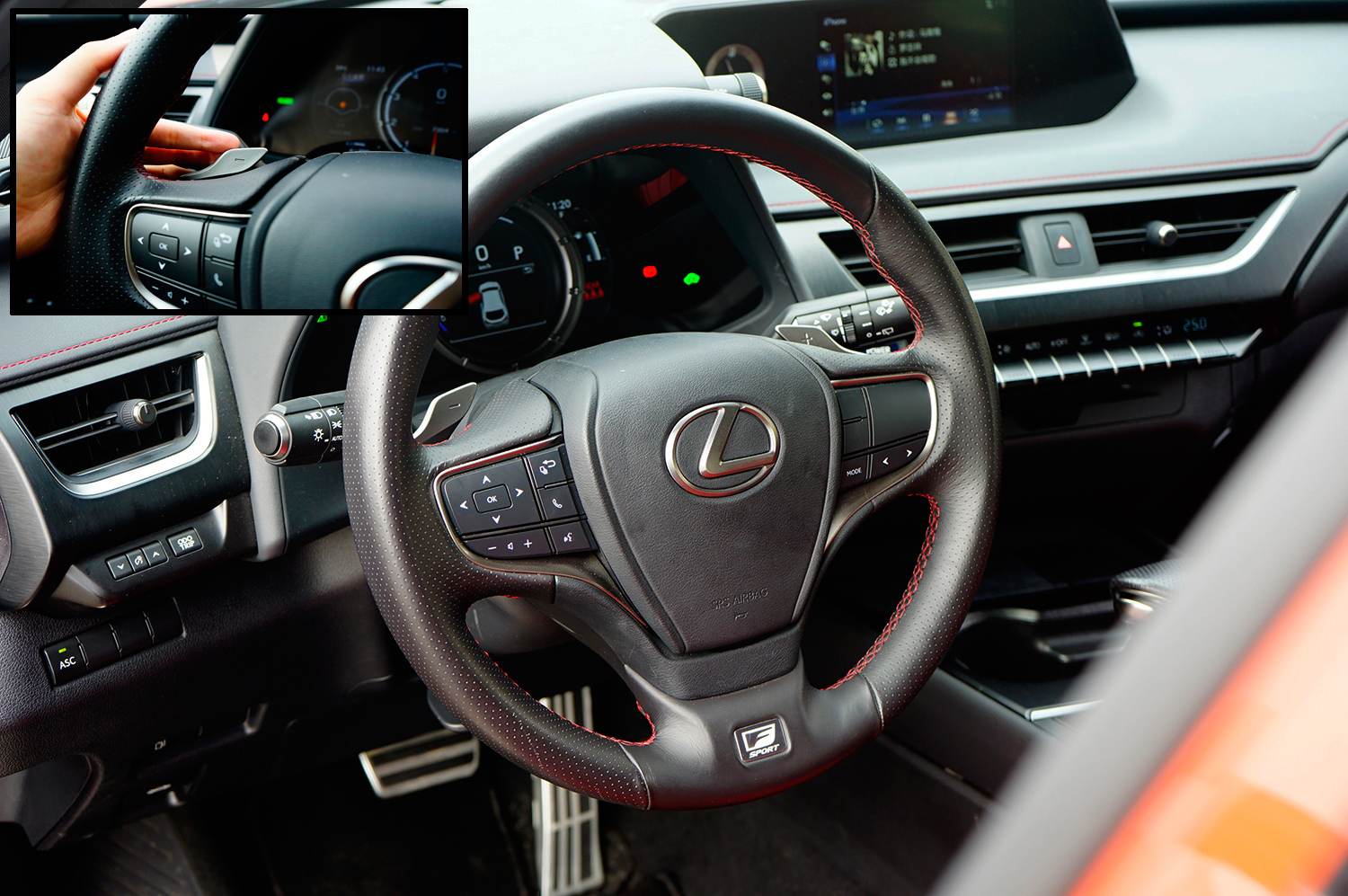 只对懂的人来电雷克萨斯UX260h全驱版试驾测评