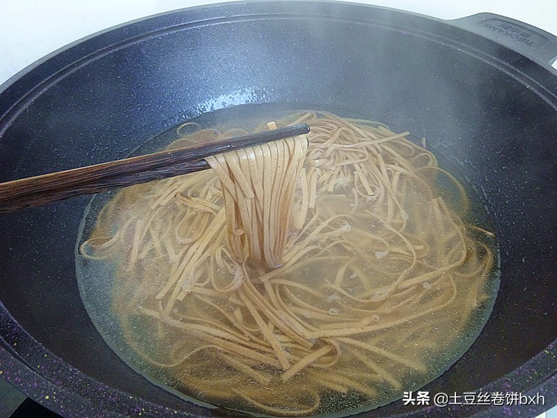 炒面10元一份视频,炒面20元一份