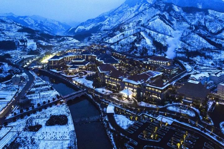 没有孵过混堂的上海冬天，是不完整的