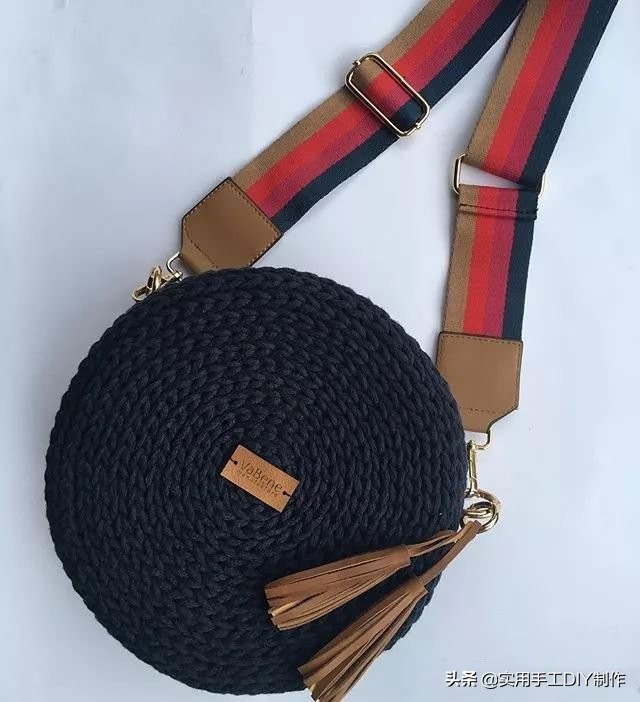 各种圆包包的钩织教程,多种漂亮包包的钩织图解