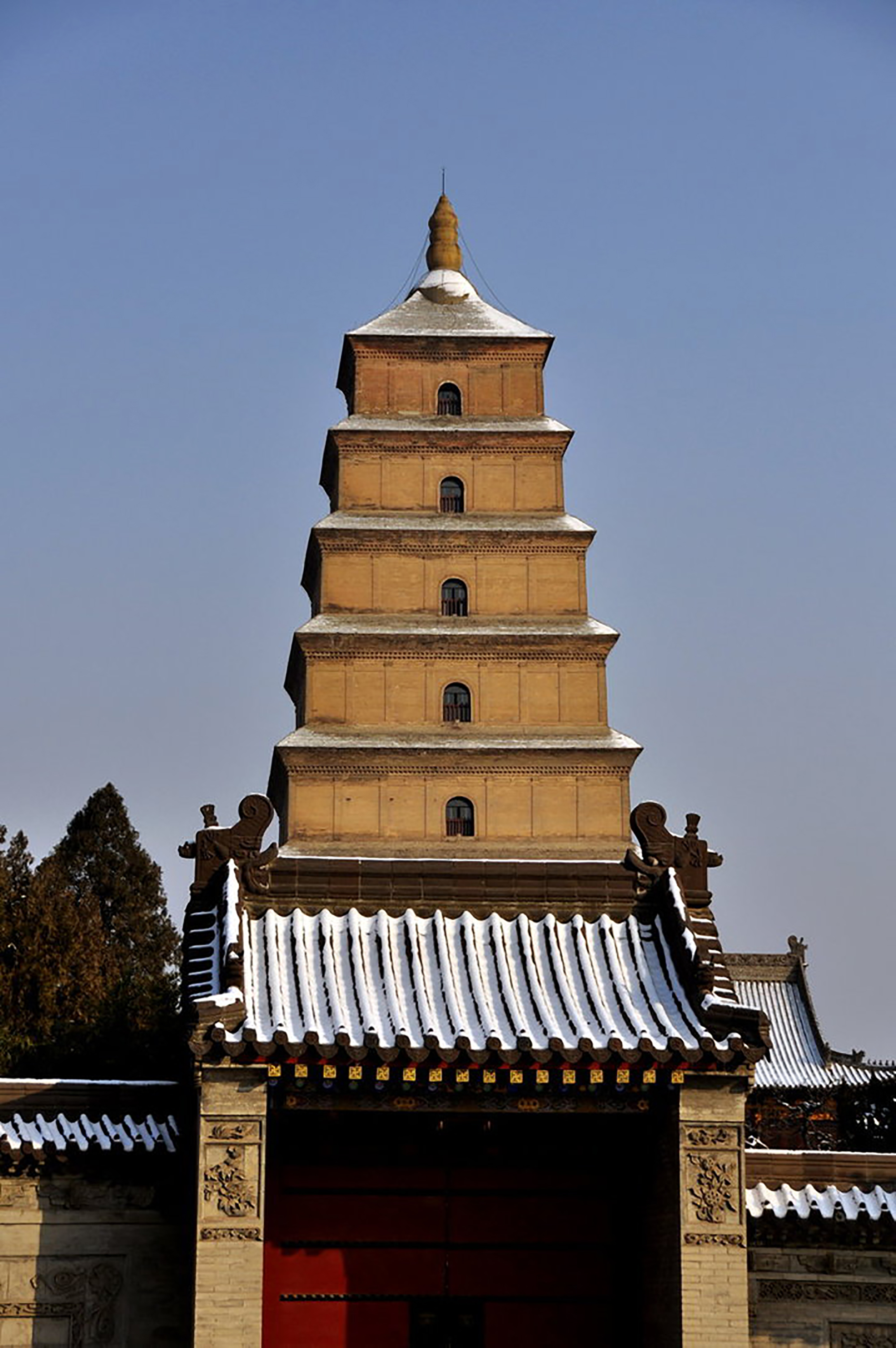 西安大雁塔见证着历史的沧桑变化,西安大雁塔是楼阁式塔的典型代表