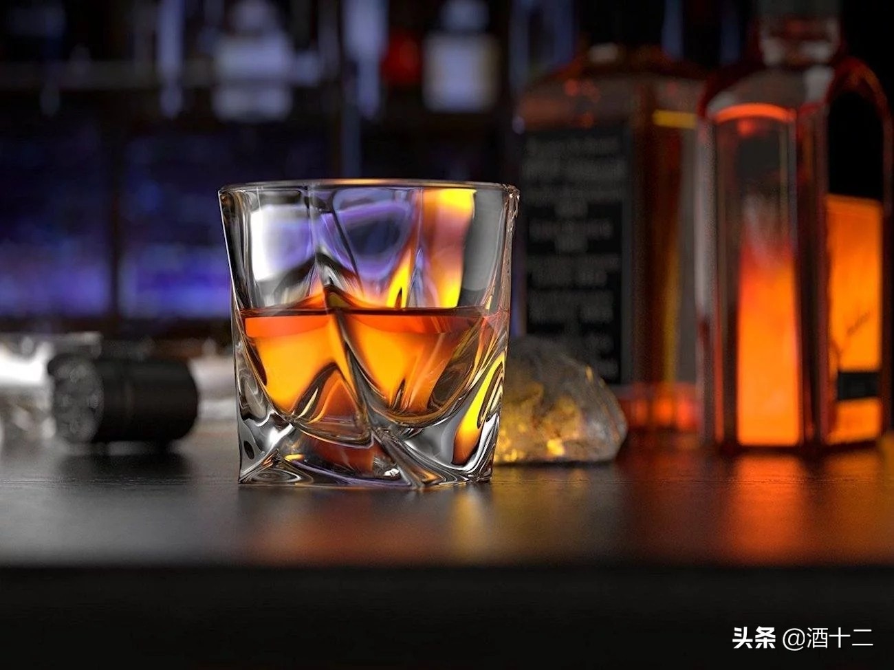 威士忌起源和发展史动画,传统威士忌玻璃杯