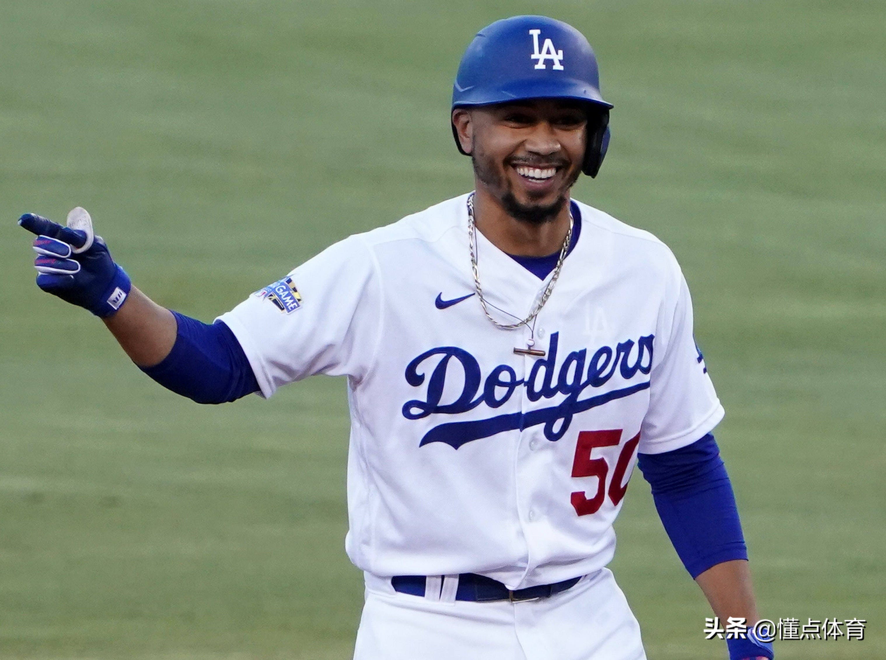 梅西最大合同,巴萨梅西5年合同