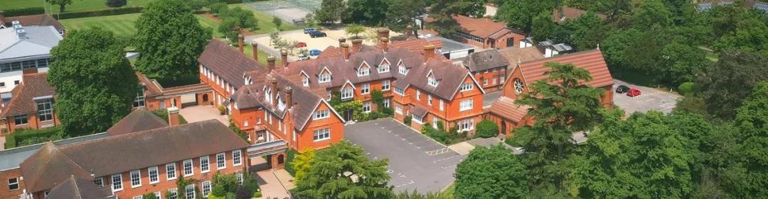 英国哈利波特学校,英国的哈利波特学校