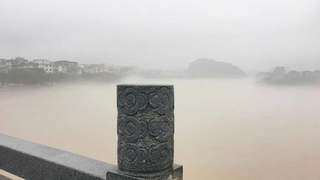 震撼的桂林山水视频,震撼大雾