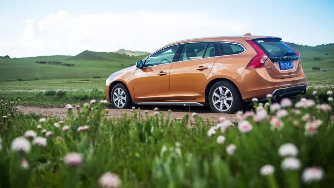 带你领略诗与远方全新沃尔沃v60,试驾沃尔沃v60最新款