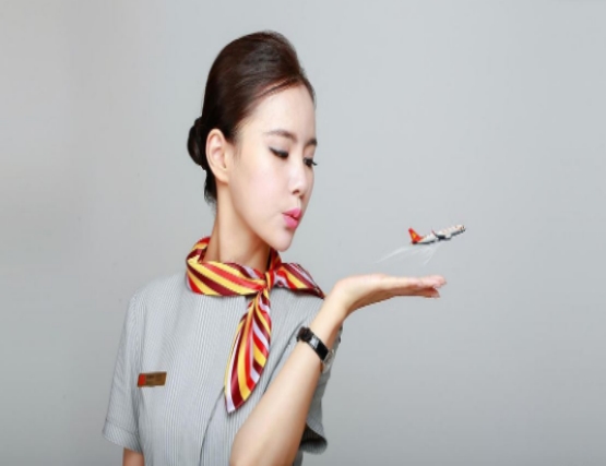 郑强谈空姐端茶倒水,郑强教授谈到空姐要研究生学历