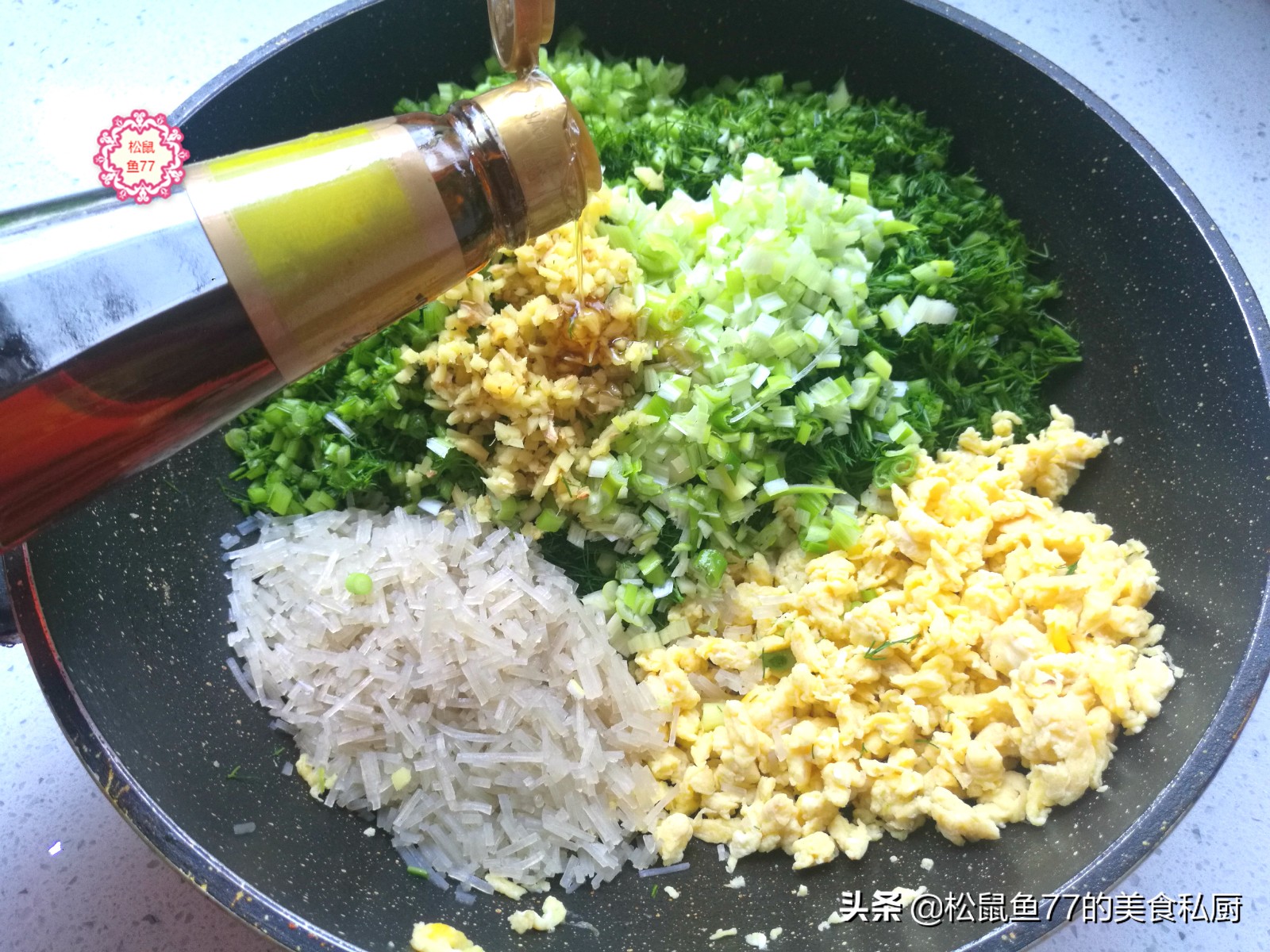 茴香馅饺子茴香味太大怎么处理,茴香馅饺子怎么不出汤