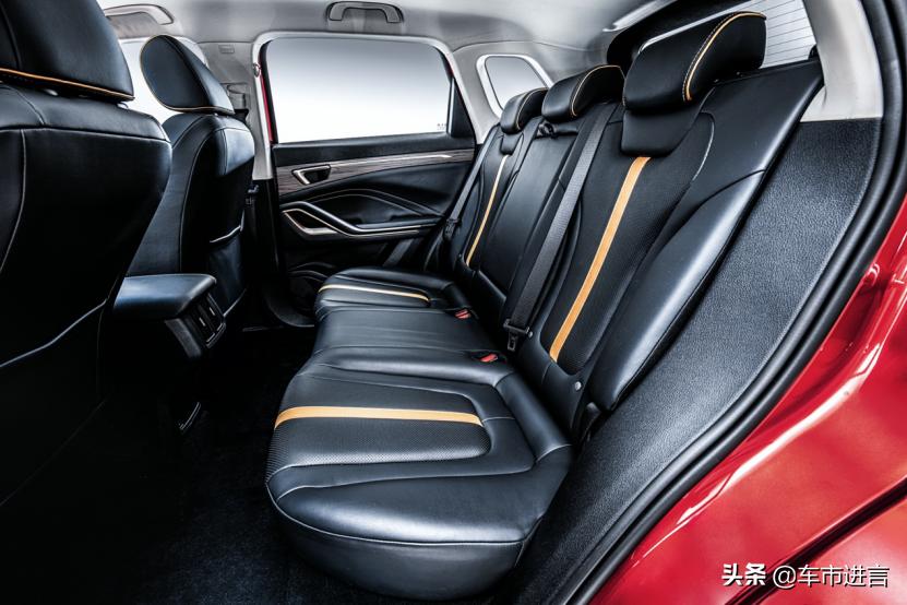 跨界羽毛球？奔腾T55联合李宁9.89万起正式上市