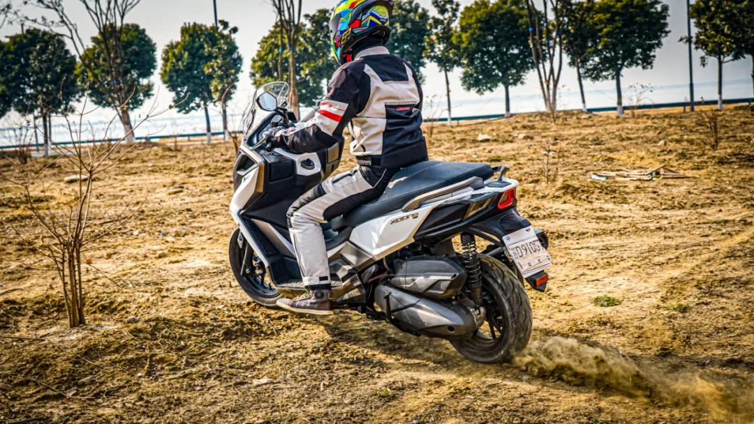 閿欎綅鍙嶅嚮,閿欎綅杩樺嚮