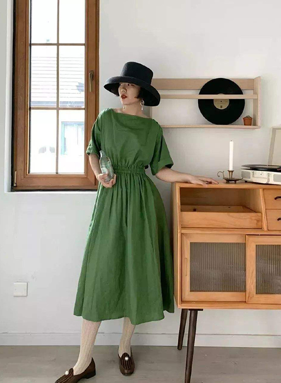 “偏胖”的女人，穿裙子尽量注意这5点，优雅得体，显瘦也很简单