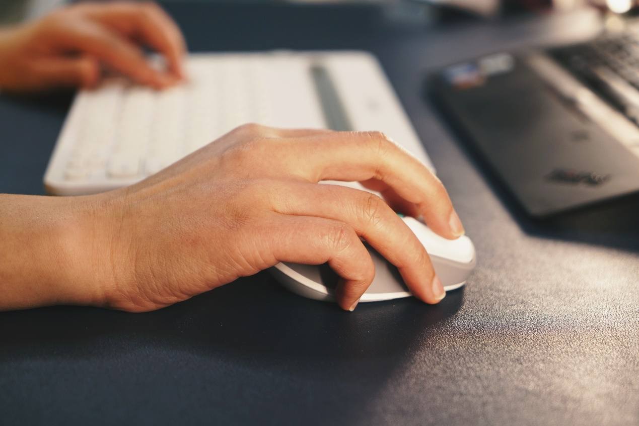 缃楁妧voicem380榧犳爣,缃楁妧m330璇煶榧犳爣