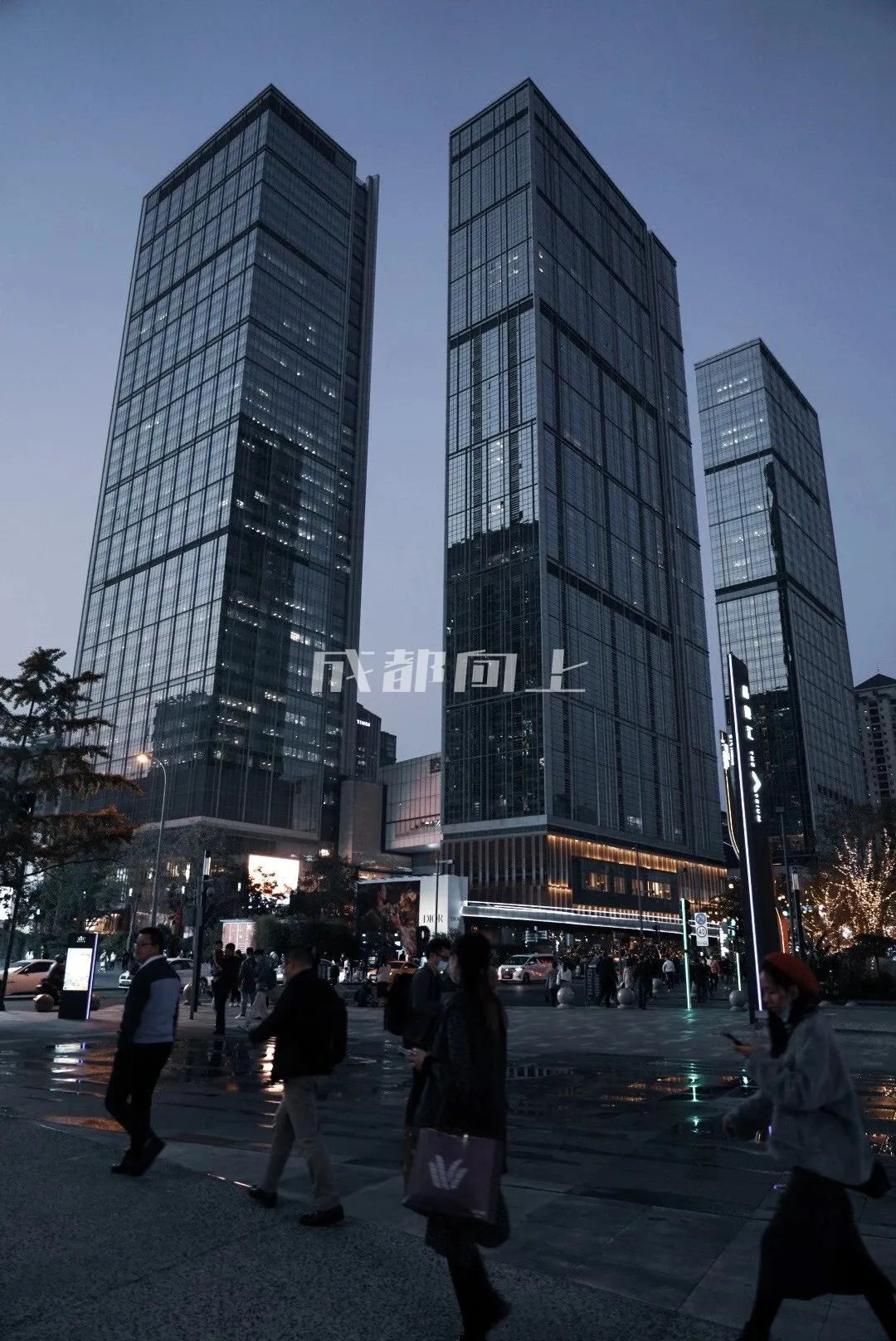 濡備綍鎶婃垚閮芥墦閫犳垚缃戠孩鍩庡競,鎬庢牱鎵嶅彲浠ヨ鎴愰兘鍙樻垚鍖椾含