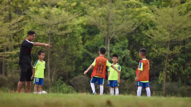 鎴戞槸鍓嶉攱鏃ヨ,鎴戞槸鍓嶉攱