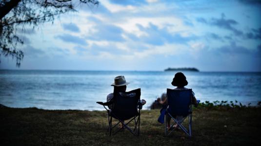 如果很爱一个人放不下他该怎么办,很爱一个人却又不能在一起的歌曲