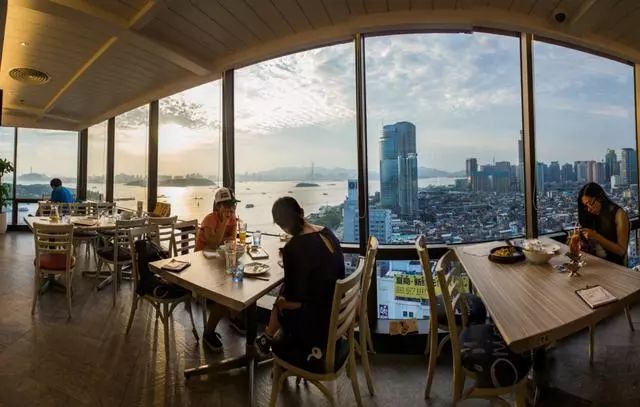 马云教穷人创业文章,马云预测适合穷人创业的八大行业