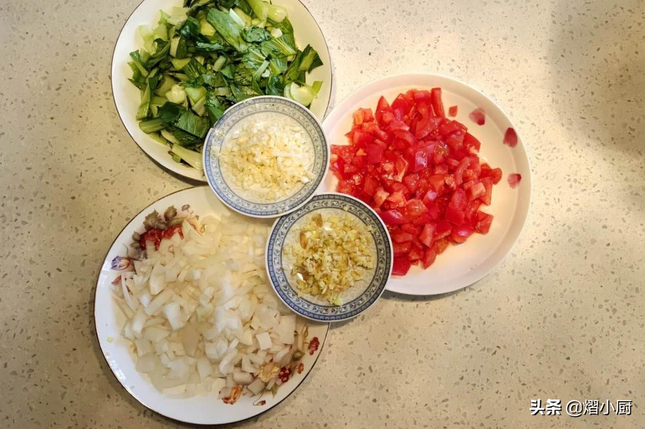 教你做好吃的炒面，方法简单，只要把握这一步，面Q弹味道鲜美