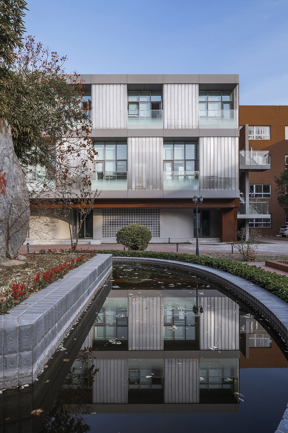 北京君谊中学国际部/意度建筑