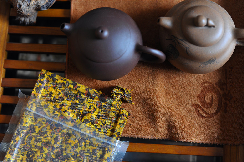 藏一片纯净多一份健康：尼雅昆山雪菊体验