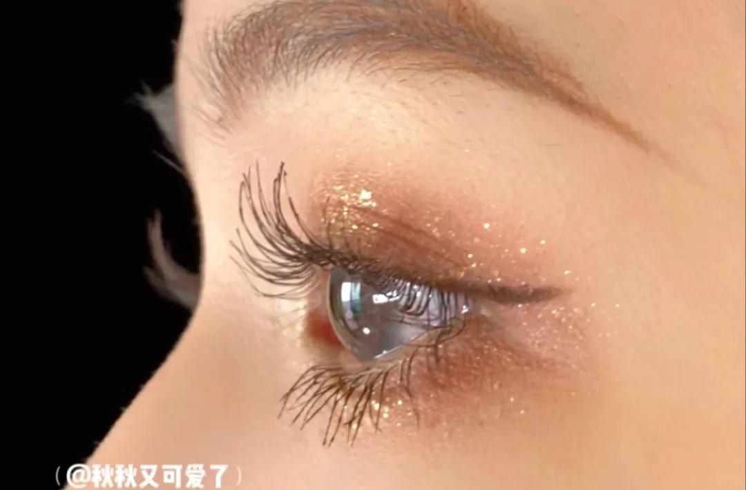 lisa的日系妆容,淡颜系妆容lisa