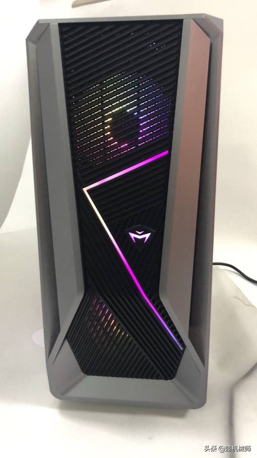 台式机组装好后怎么装系统,台式机diy模拟组装