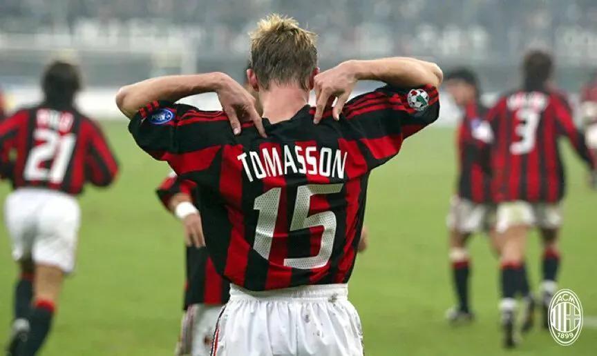 米兰逆转战胜维罗纳,米兰德比国米4:2逆转获胜