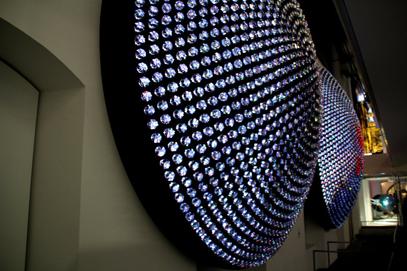 施华洛世奇花漾魔力寓意 (施华洛世奇的花样魔力)