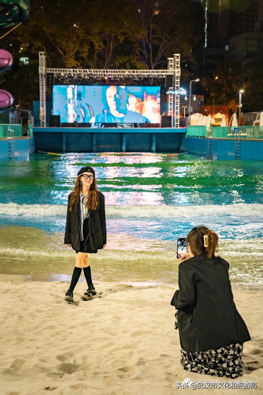 武汉晚上露营人多的地方,武汉室外可以露营还有游乐场