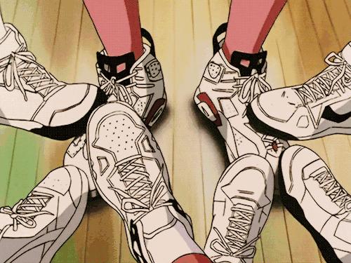 安踏为nba球员打造的球鞋,安踏柴犬配色球鞋