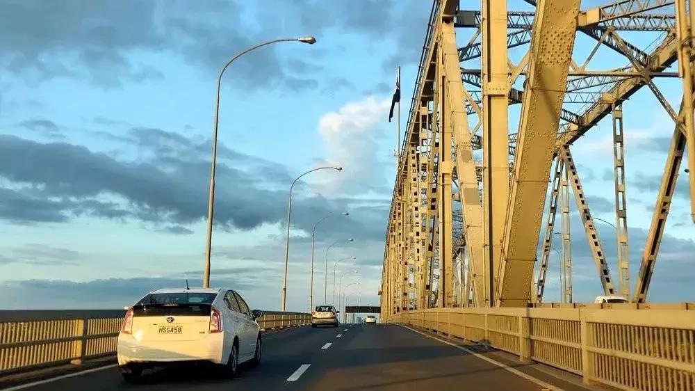 比国内油价还高三四块！这地方奔驰不如日系车受欢迎！