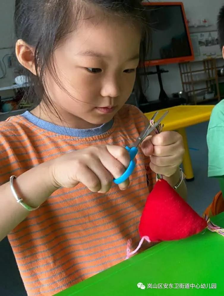 「未成年人思想道德建设」“粽香满园、浓情端午”——日照市岚山区安东卫街道中心幼儿园端午节活动