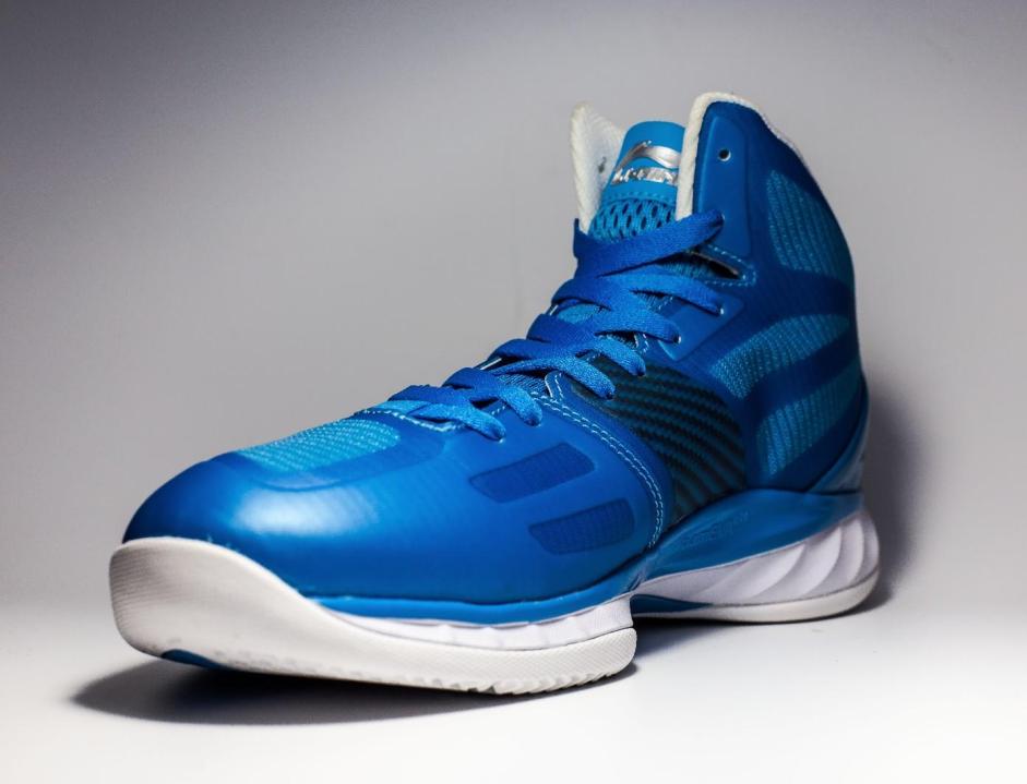 撸个爽！300元以下李宁篮球鞋推荐