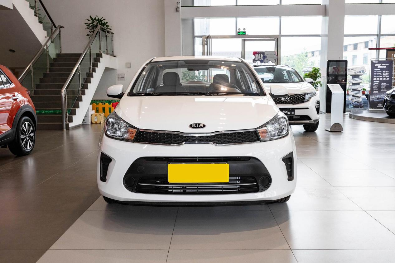 三款工薪族能买的代步车型，配自动挡，省油耐造，最低6.49万