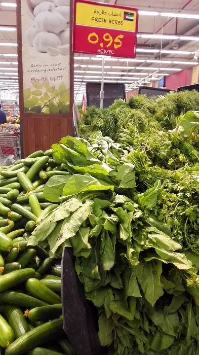 迪拜土豪跟中国土豪区别,迪拜土豪和英国土豪对比