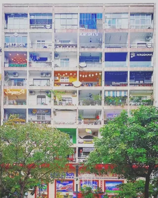 泡咖啡如何正确加炼乳,咖啡可以用炼乳拉花吗