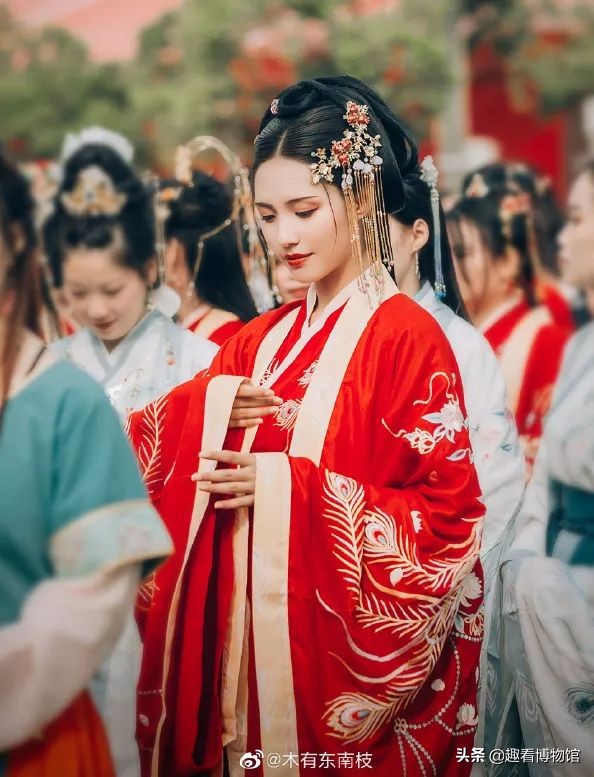 原来穿汉服也那么好看,穿汉服更美