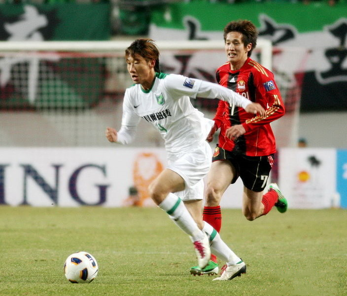 十年了还能踢足球吗,绿城24年亚冠