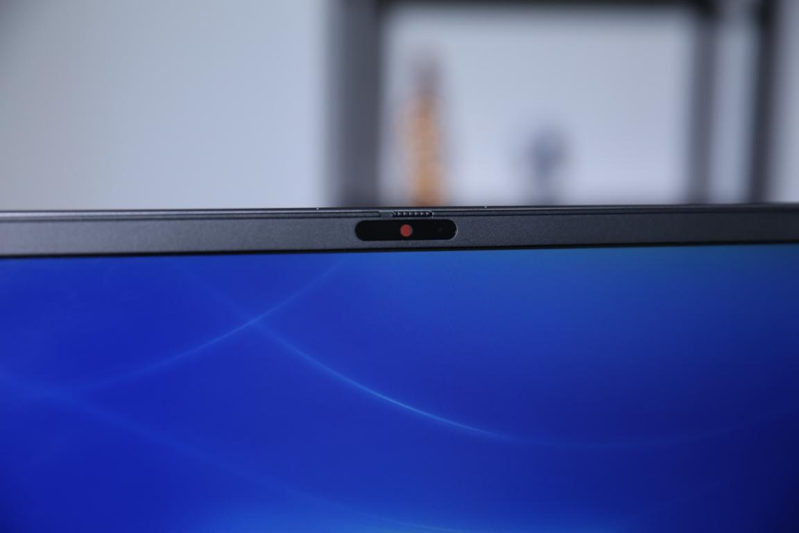 一次去南方的公务出差，电脑进水后的拯救之旅