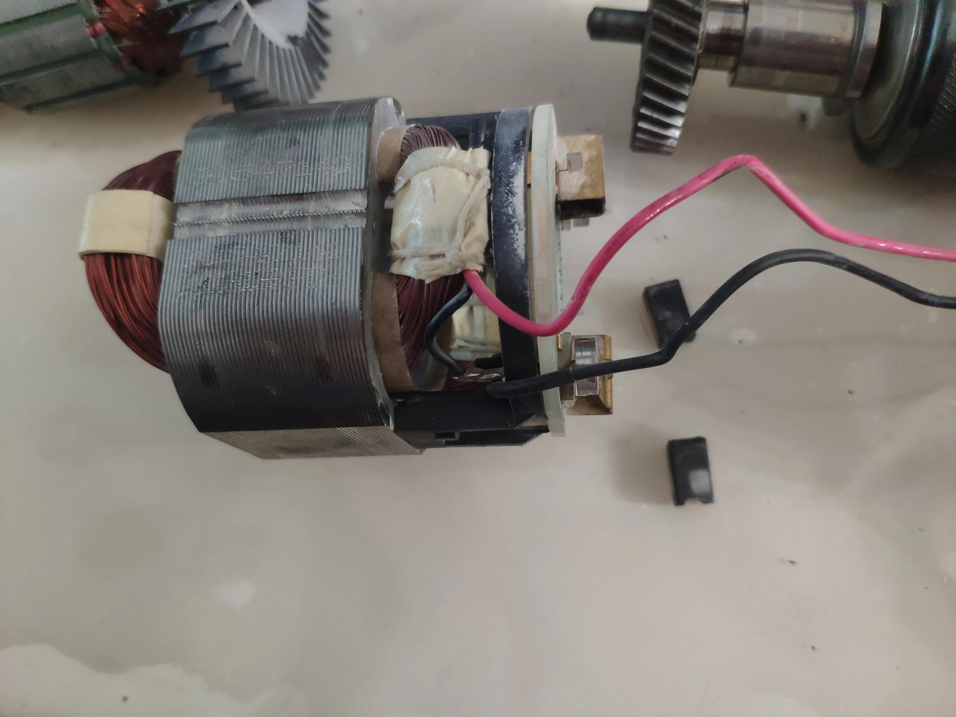 百得冲击钻拆解视频,沪工冲击电钻拆解与安装