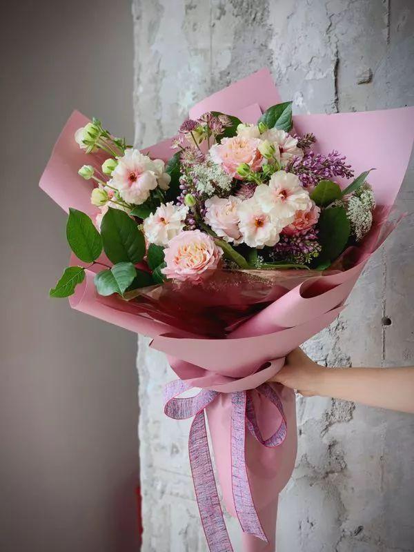 与花为伴，在这些魔都花店，邂逅另一个春天！