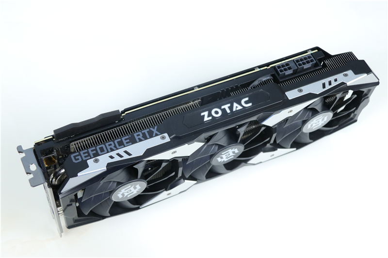 光追版《我的世界》初体验，索泰RTX2070s默频很能打