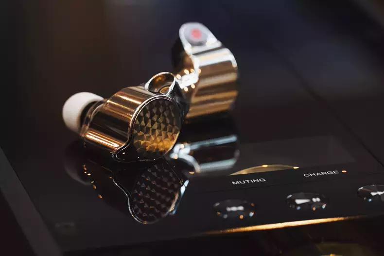 索尼发布新相机老款会降价吗,2023索尼相机还会升值吗