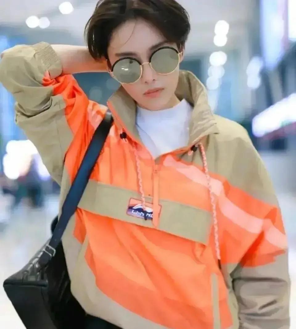 耐克后悔失去了库里吗,耐克和李宁你会选择哪个