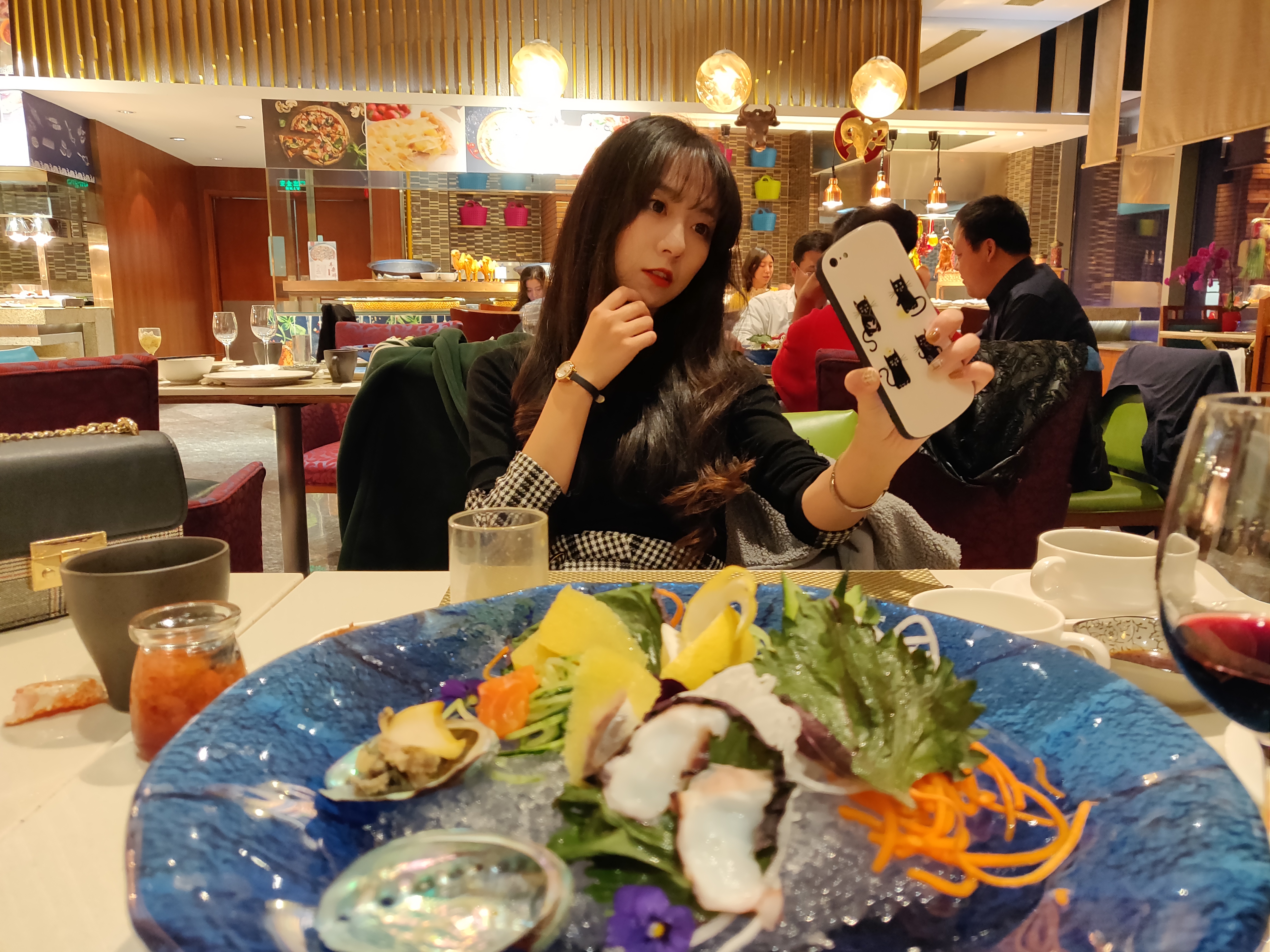 去香格里拉吃自助,请北方朋友吃自助是什么体验