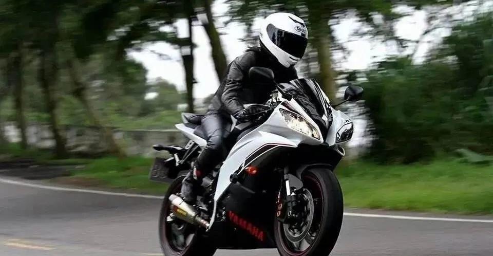 小灰灰直播间吵架视频,小灰灰直播吵架